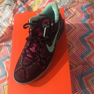 Kids Kobe 8 Sneakers Size 5.5